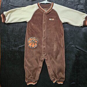 Y2K Carter’s Super‑Fun Brown Velour Basketball Footless Sleeper 12 Months